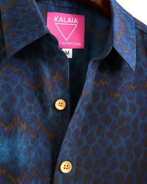 Blue Leopard Men’s Short Sleeve Button-Up Shirt